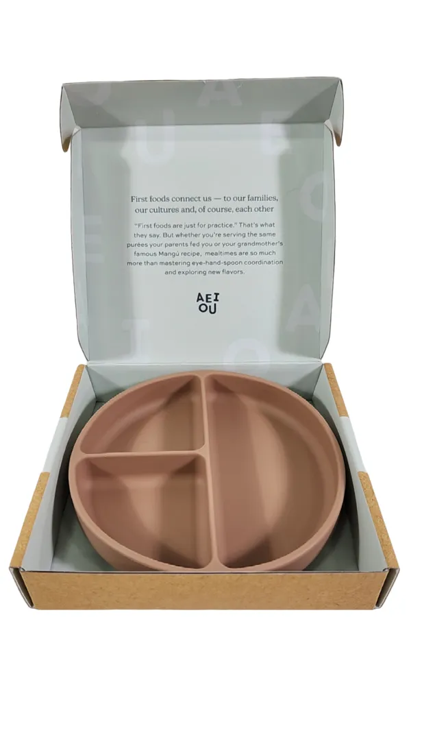 AEIOU Suction Divided Plate, Clay