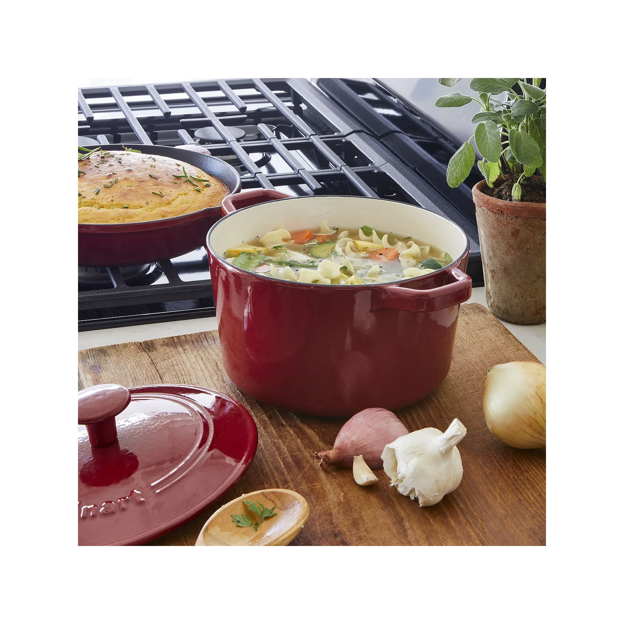 Cuisinart Cast Iron 10" Skillet - RED ONE SIZE