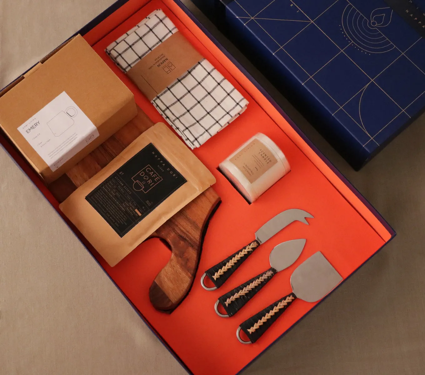 EMBER GIFT BOX