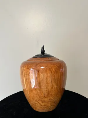 Hand-Turned Urn in Spalted Birch 'Divine' 1