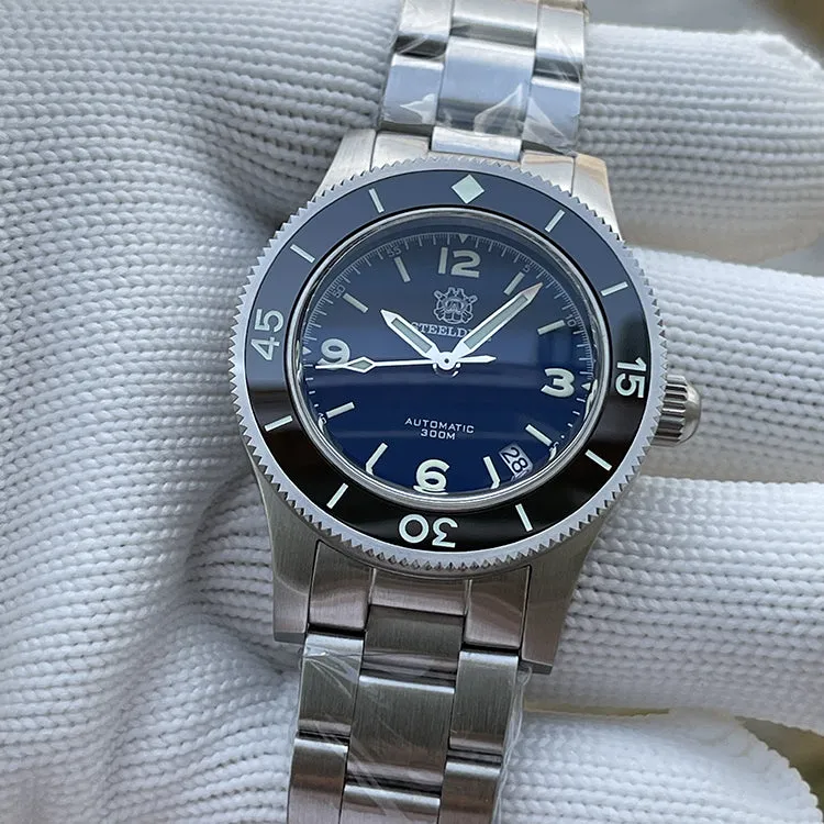 Steeldive SD1952 50-Fathoms Dive Watch