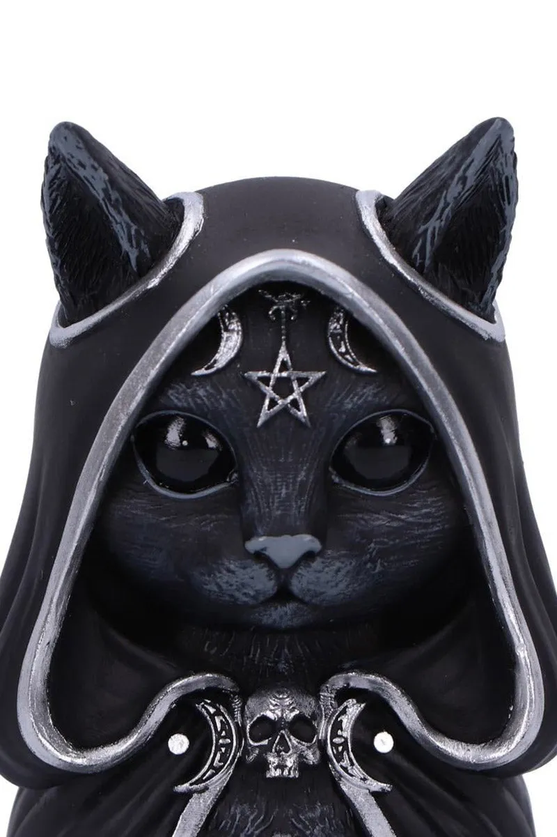 Zefur Statue