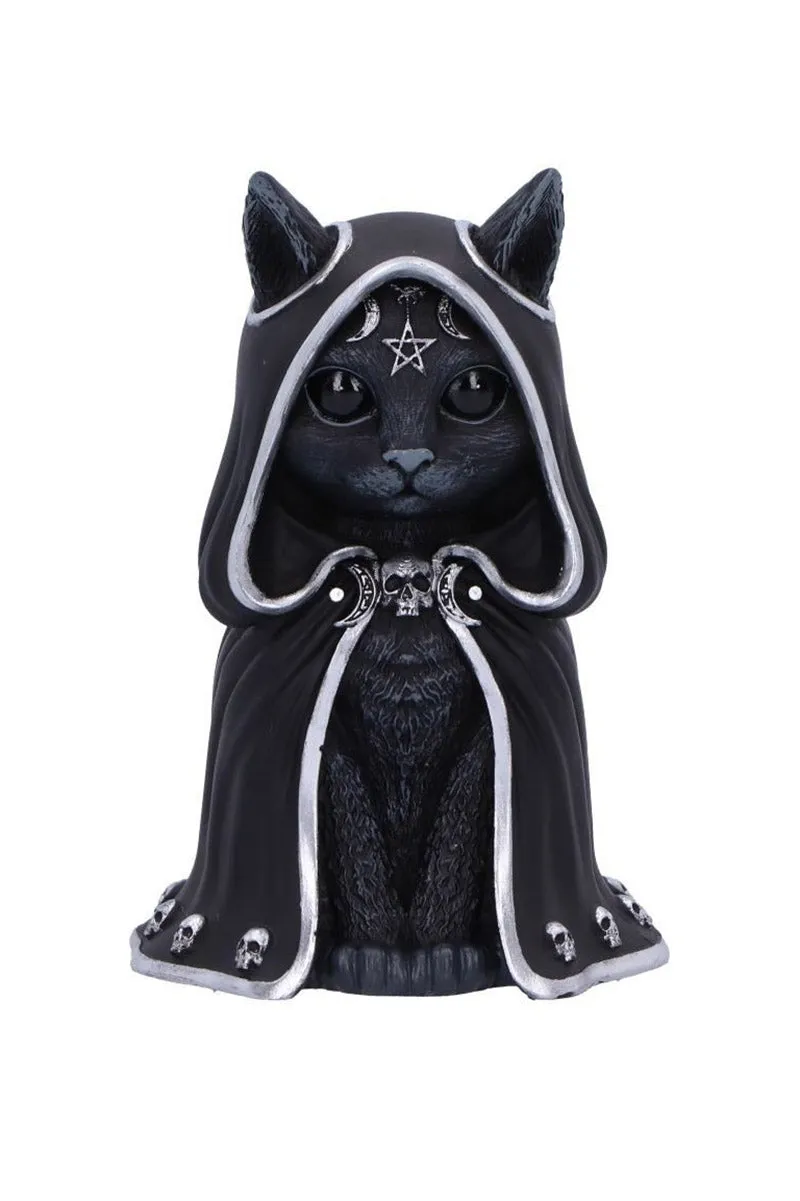 Zefur Statue